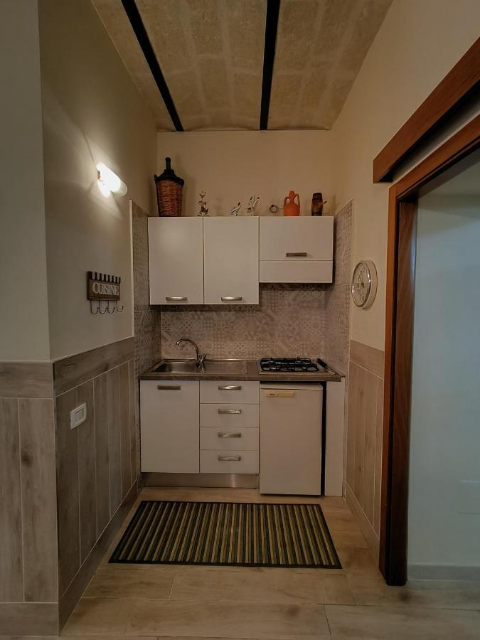Casa Vacanze Cosma มาเตรา ภายนอก รูปภาพ