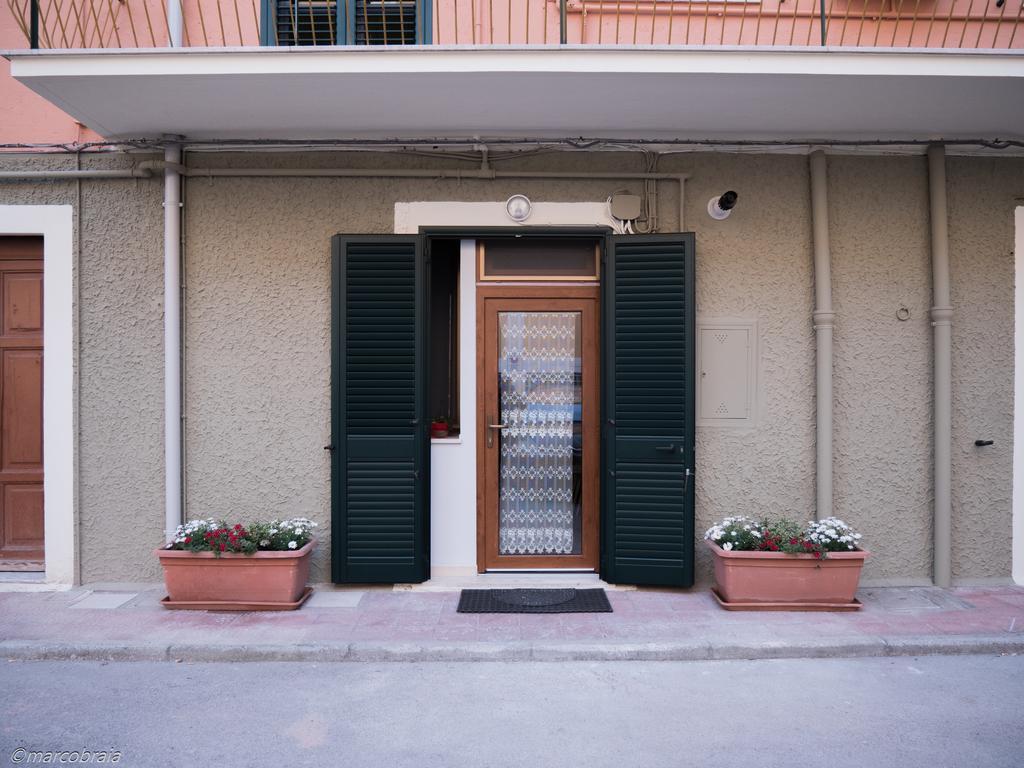 Casa Vacanze Cosma มาเตรา ภายนอก รูปภาพ