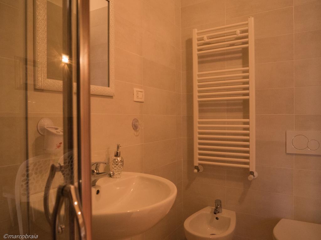 Casa Vacanze Cosma มาเตรา ภายนอก รูปภาพ